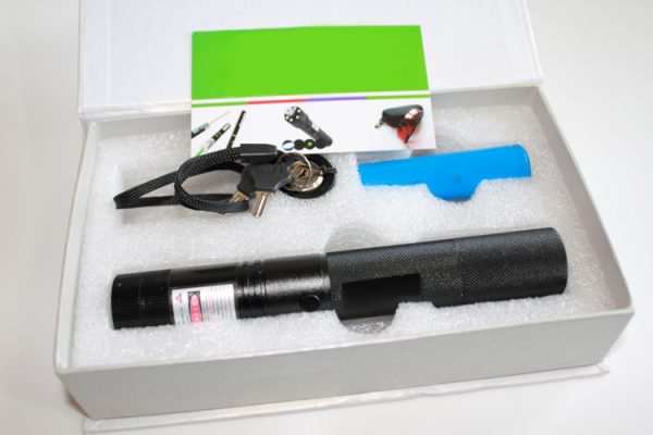 Full star sky 100mw Adjustable green laser pointer flashlight burning match