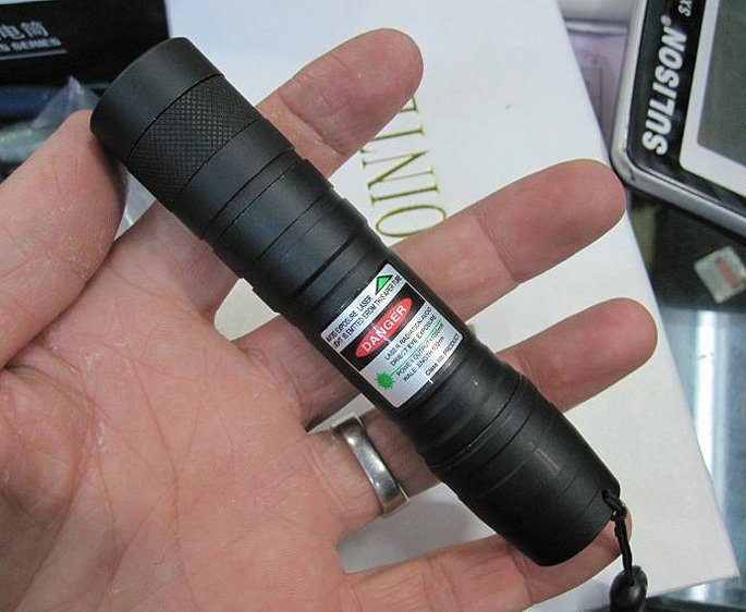 flaslight green laser pointer 3000mw