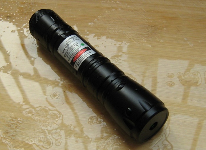 200mw waterproof green laser